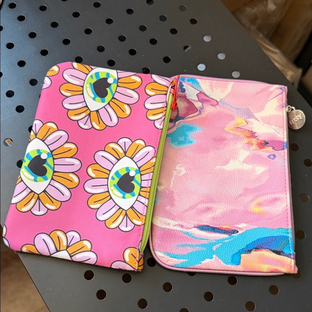 Colorful Eye and Abstract Print Cosmetic Bag Set. Both for the price of one. - Picture 3 of 3